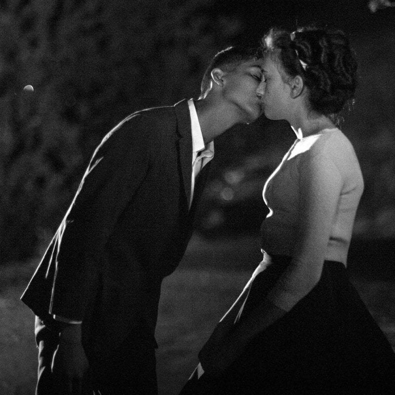 8-Boy-and-Girl-Kissing