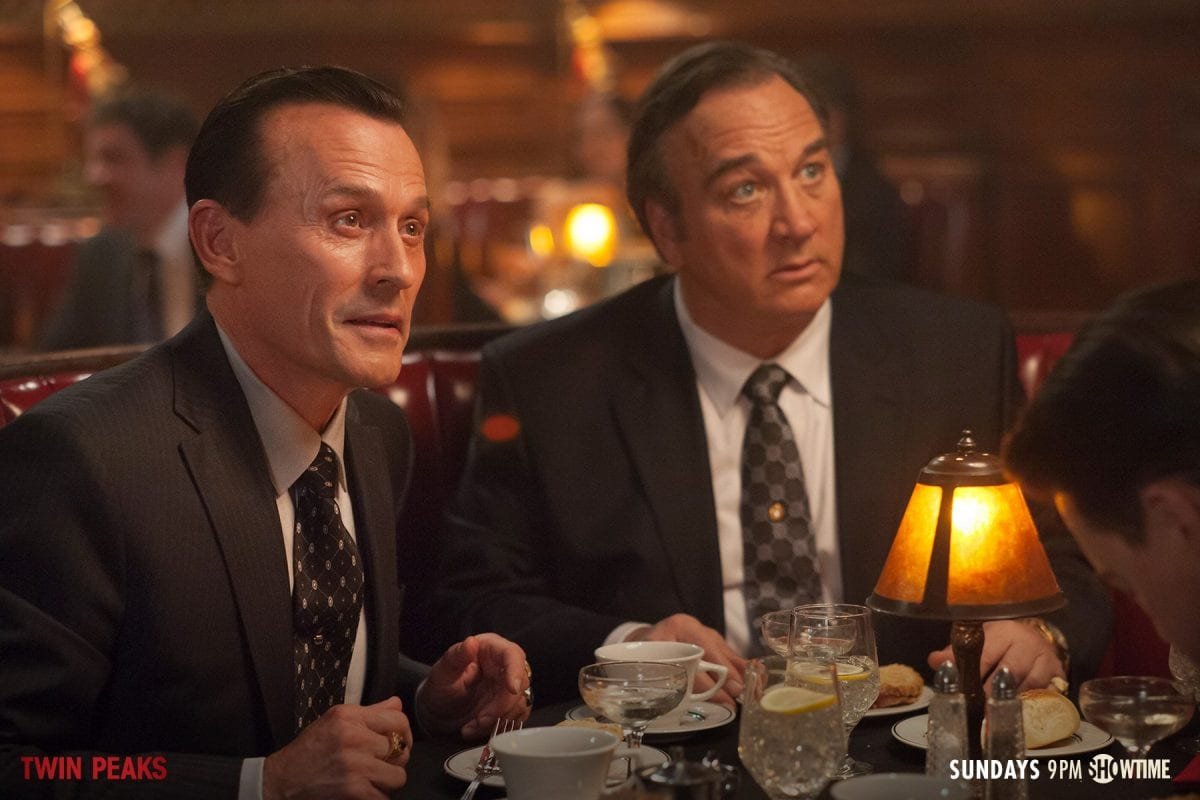 The Mitchums have dinner with Dougie