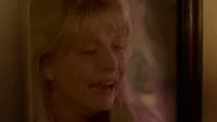 laura palmer crying on donnas doorstep