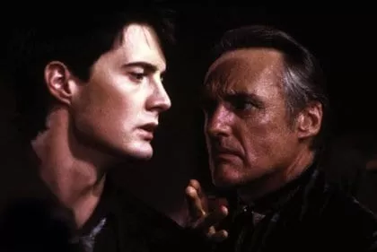 Frank Booth threatens Jeffrey Beaumont in Blue Velvet