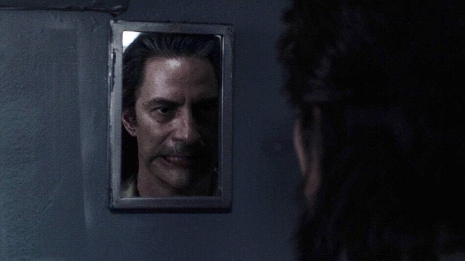 Mr C sees Bob reflected in the mirror in Twin Peaks S3