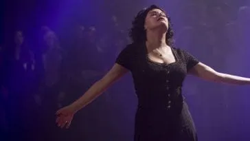 Audrey Horne dances in the roadhouse