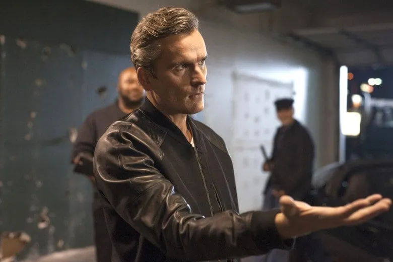 Red the drug dealer played by Balthazar Getty