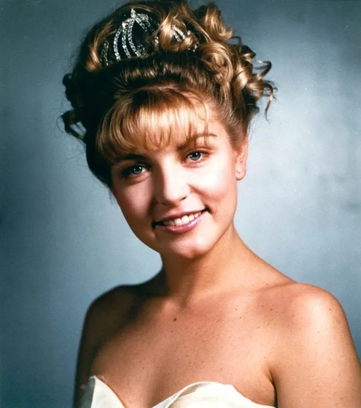 Laura_Palmer_prom