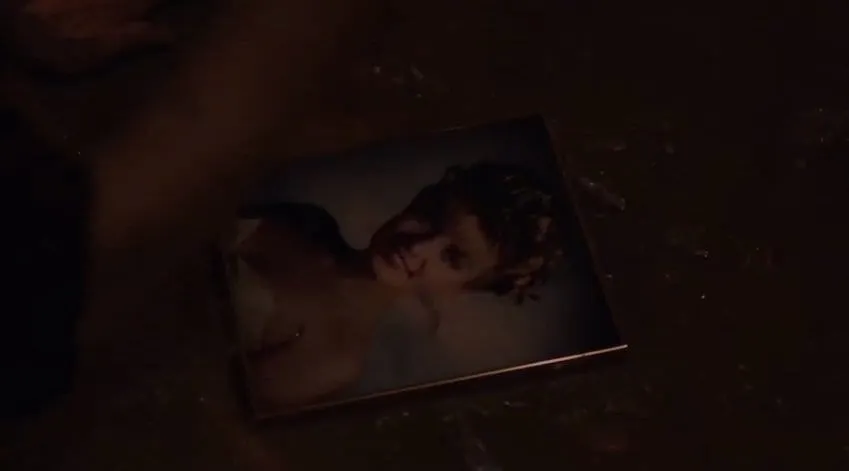 Sarah Palmer tries to smash the picture of her daughters prom photo but it won't break Sarah Palmer tries to smash the picture of her daughters prom photo but it won't break