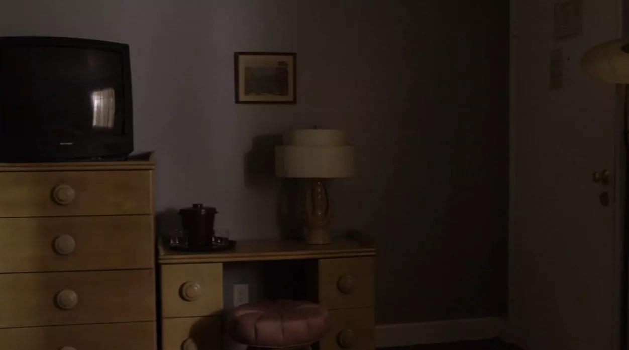 pearblossom motel room in the past