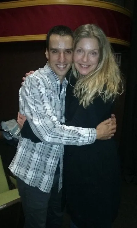 Ivan hugging actress Sheryl Lee