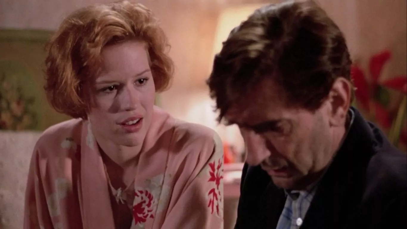 Harry Dean Stanton and Molly Ringwald in Pretty in Pink