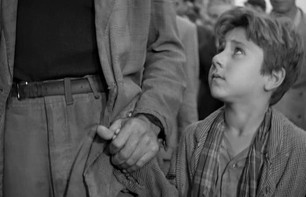 Antonio and Bruno in Bicycle Thieves