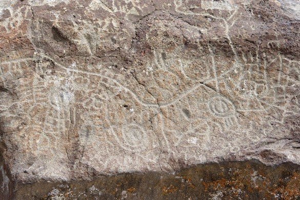 Map Rock, Idaho (Shoshone, 500–1000 years old