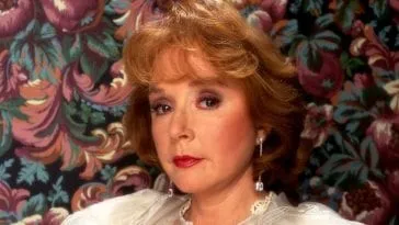 Piper Laurie as Catherine Martell in Twin Peaks