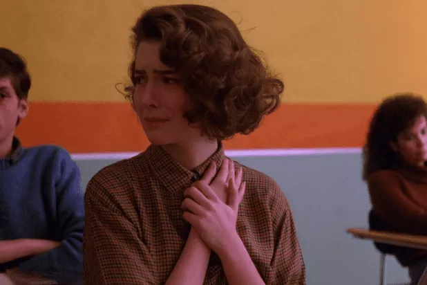 Lara Flynn Boyle as Donna Hayward in Twin Peaks