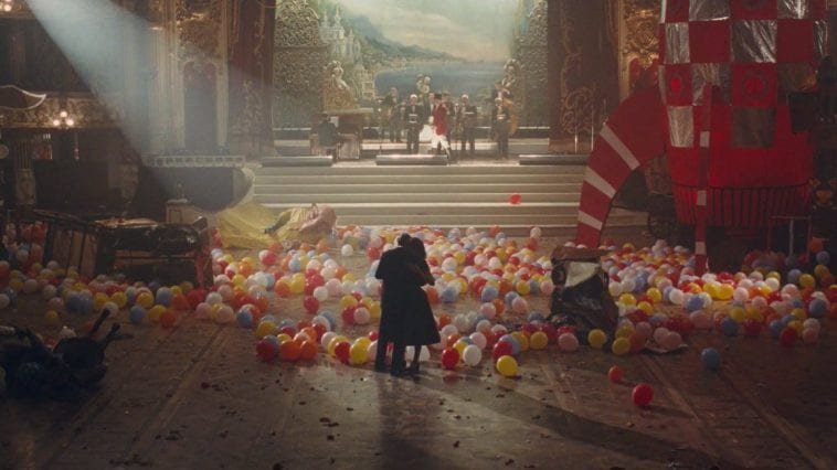 Phantom Thread dance