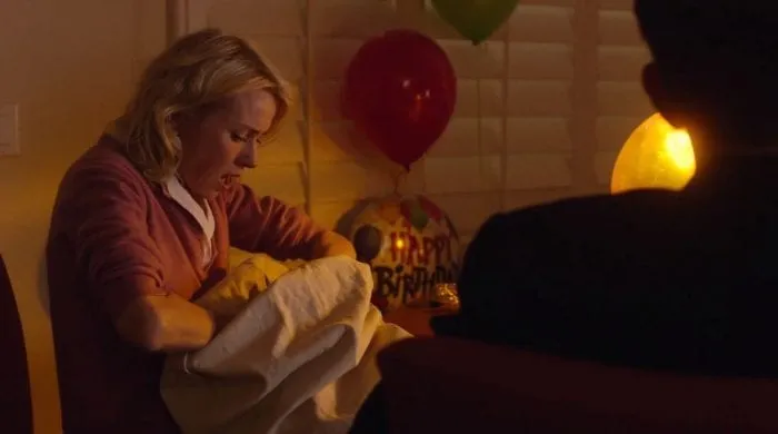 Janey-E is stunned at Dougie's casino winnings, Twin Peaks (2017)