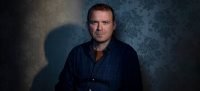 Rory Kinnear as Stephen Lyons in Years and Years