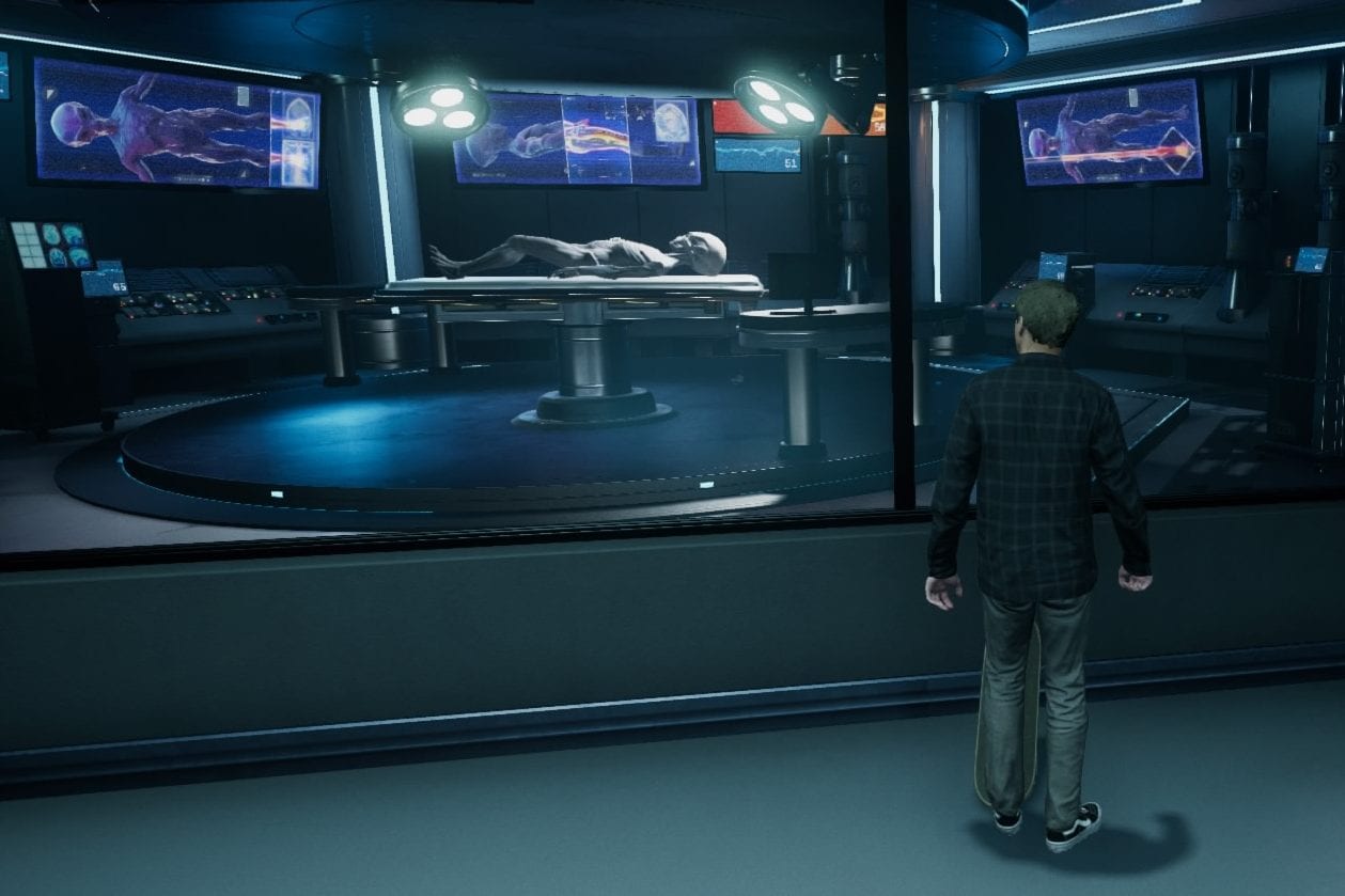 Tony Hawk spies an alien at Area 51