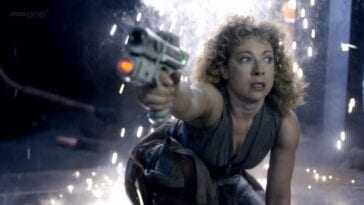 River Song (Alex Kingston) kills the Silence in the "Doctor Who" episode "Day of the Moon"