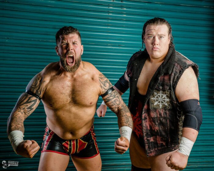 Will Kroos and Powerhouse Blake strike a 'big hard lads' pose