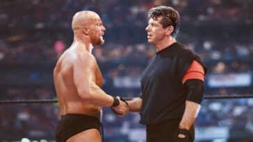 Stone Cold shakes hands with the 'devil' Vince McMahon at WrestleMania X7