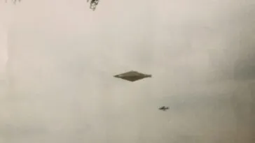 An image of a UFO in the sky.
