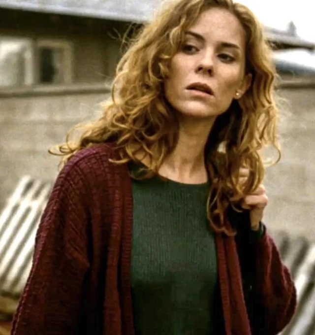 Marianne Hagan as Kara Strode in Halloween 6.