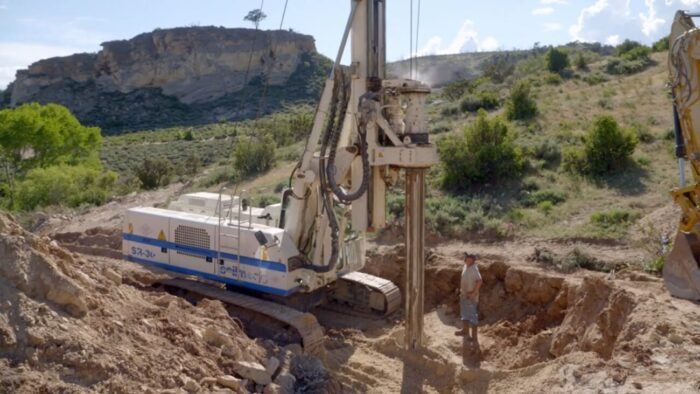 The rathole rig starts drilling in the Energy Zone