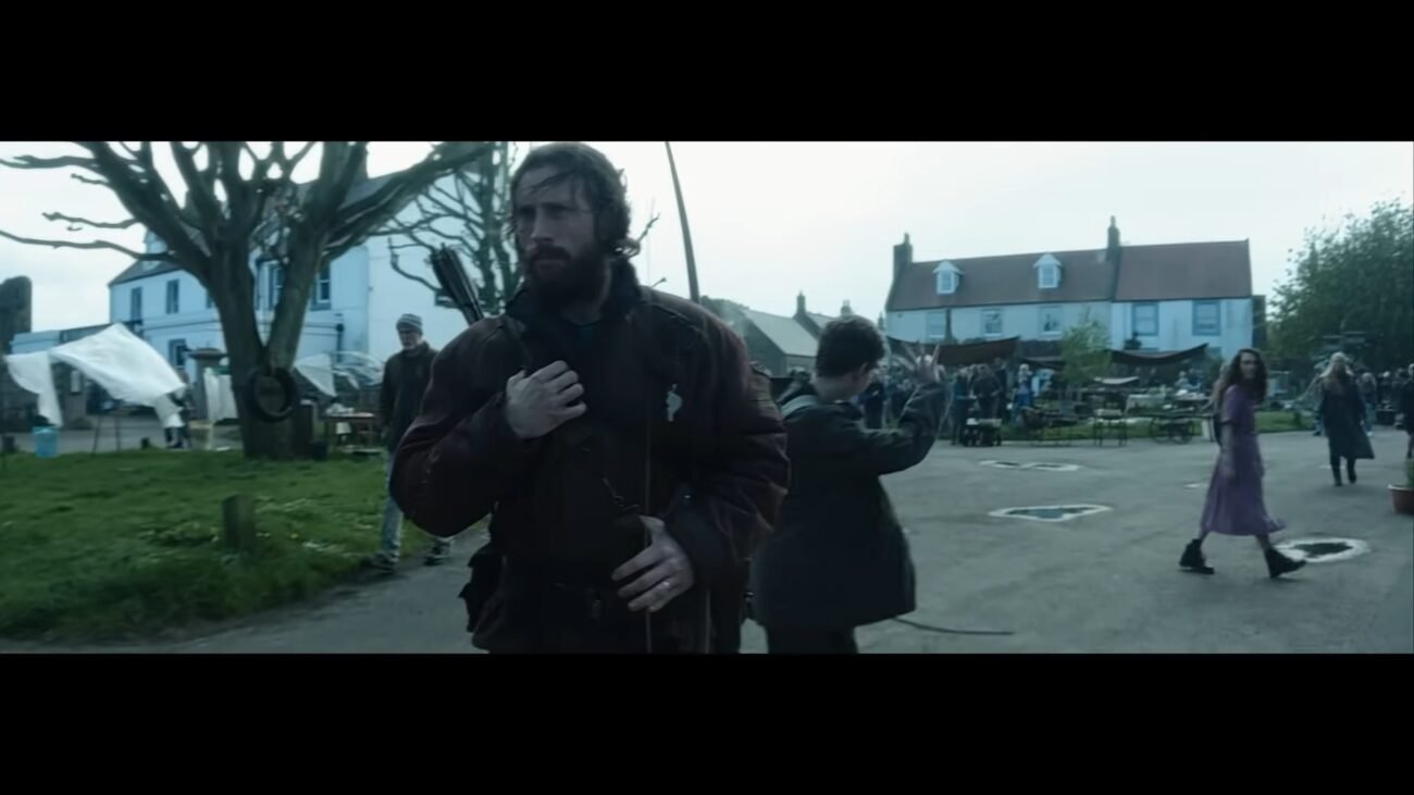 Jamie and Spike leave their home, while Spike waves goodbye