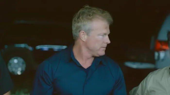 Dr. Travis Taylor looks at the spectrum analyzer