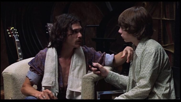 William interviews Russell backstage in Almost Famous